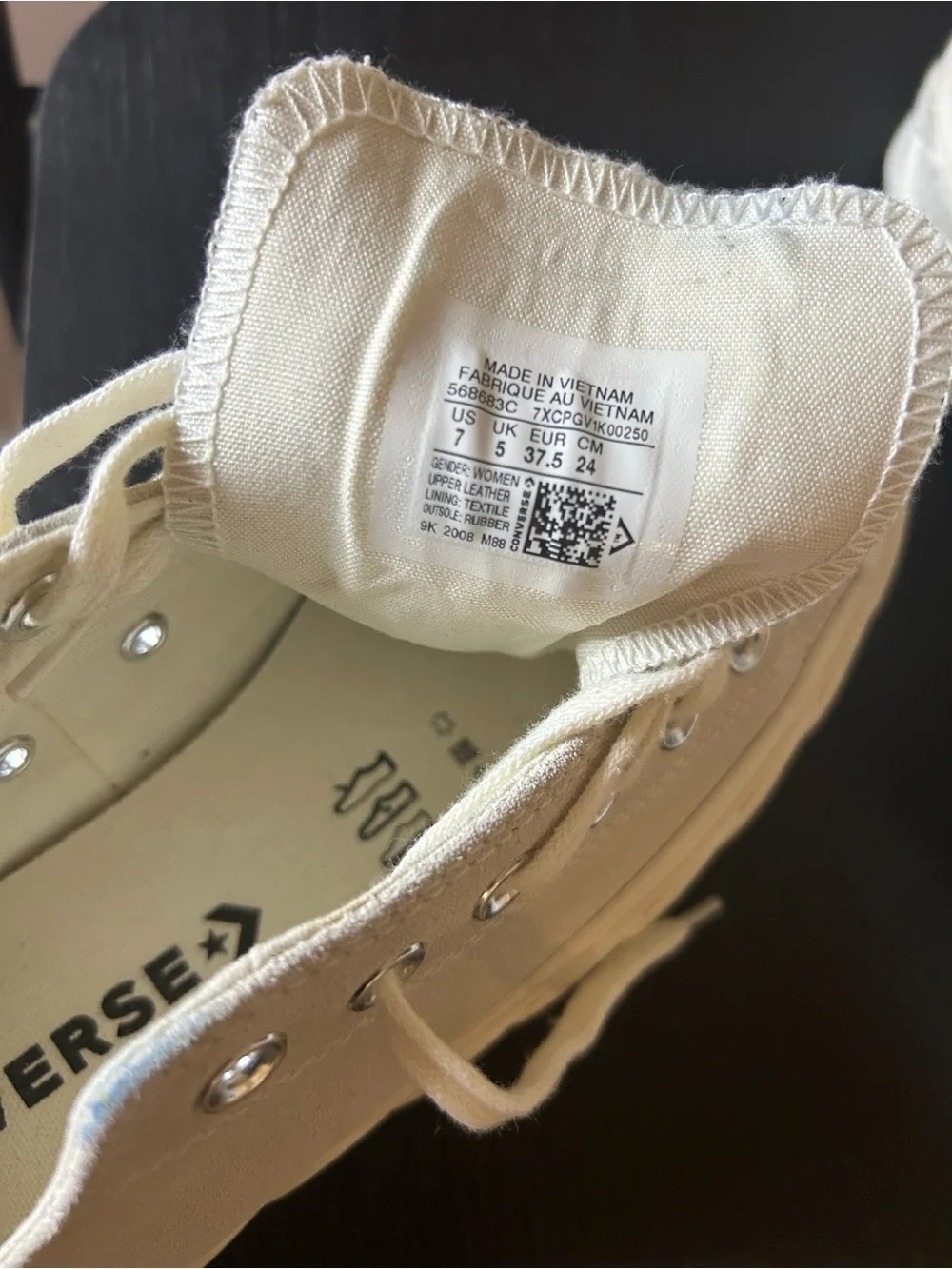 Converse Kids Cream Platform Chuck Taylor Low Top Sneakers